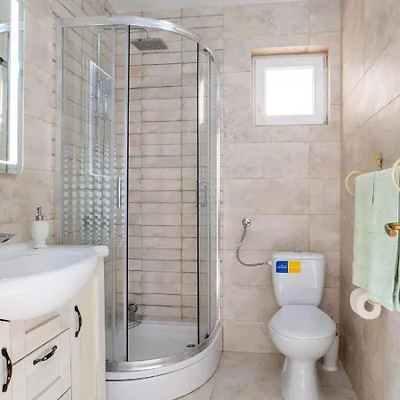Apartment Mensura Close To Quiet Beaches *